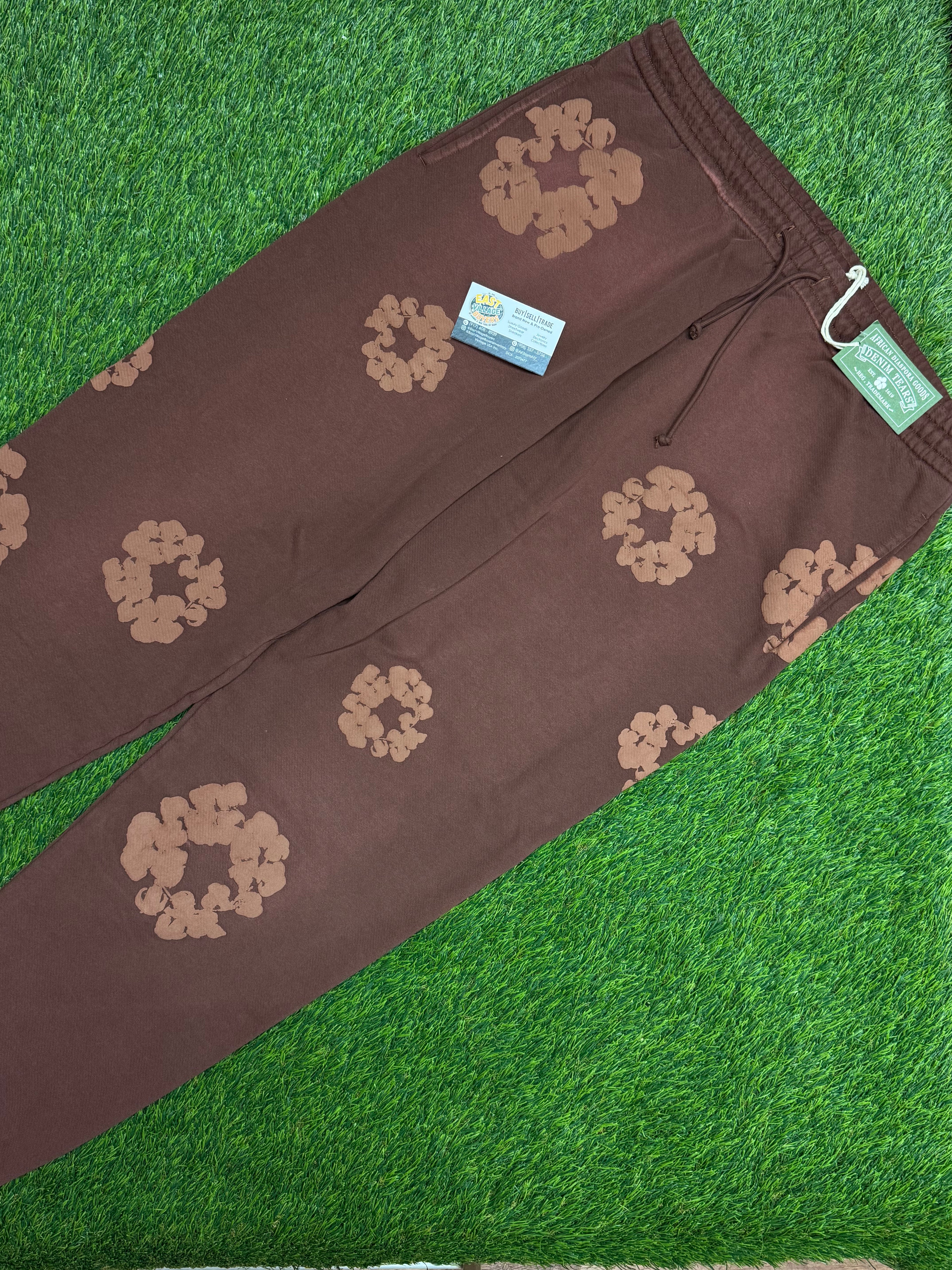 Denim Tears Mono Cotton Wreath sweatpants In Brown
